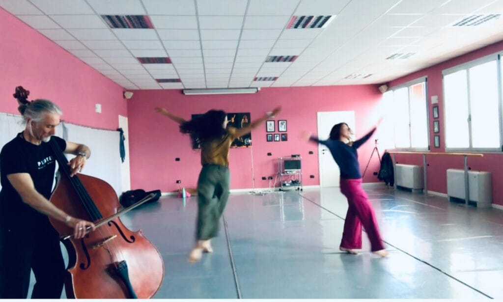 alex lara maria zambra studio